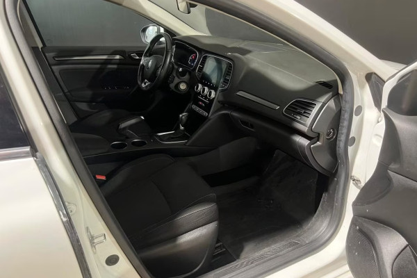 2020 Renault Megane с пробегом 367 840 км