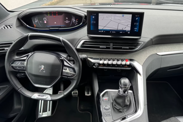 2021 Peugeot 5008 с пробегом 193 000 км