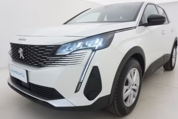 2022 Peugeot 3008 с пробегом 73 000 км