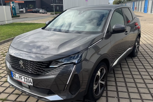 2021 Peugeot 3008 с пробегом 105 000 км