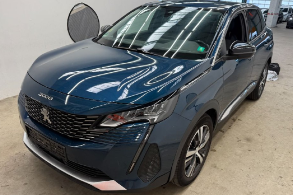 2023 Peugeot 3008 с пробегом 92 000 км