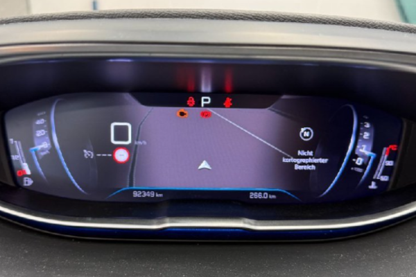 2023 Peugeot 3008 с пробегом 92 000 км