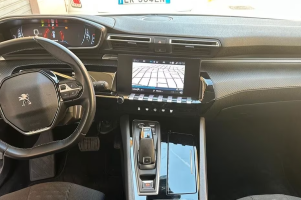 2021 Peugeot 508 с пробегом 136 000 км
