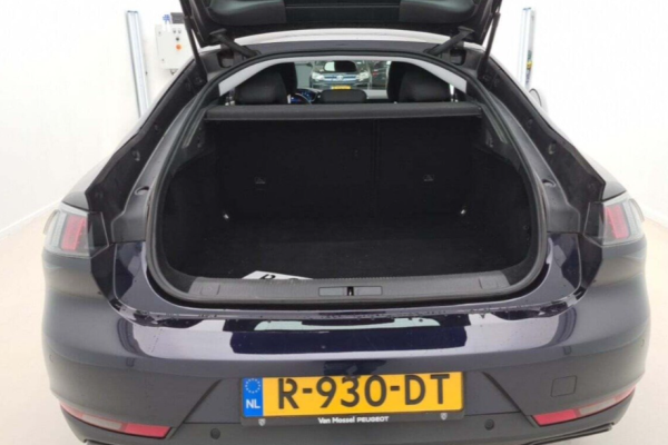 2022 Peugeot 508 с пробегом 140 000 км