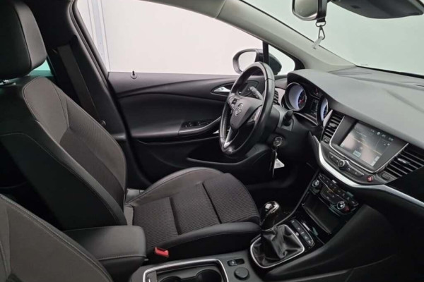 2021 Opel Astra с пробегом 142 467 км