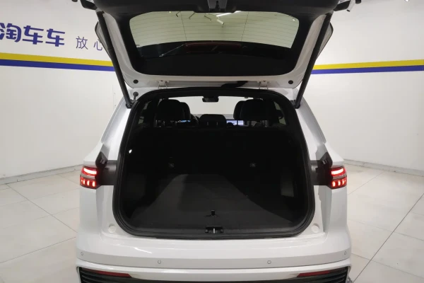 2022 Geely Xingyue L с пробегом 44 000 км