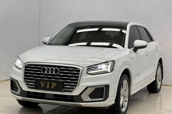 2022 Audi Q2 с пробегом 12 000 км
