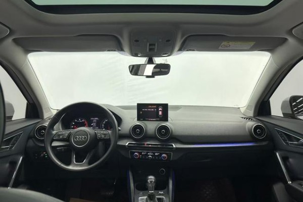 2022 Audi Q2 с пробегом 12 000 км