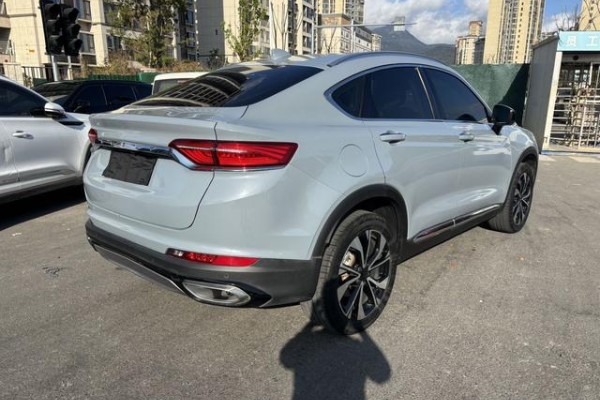 2021 Geely Tugella с пробегом 45 000 км