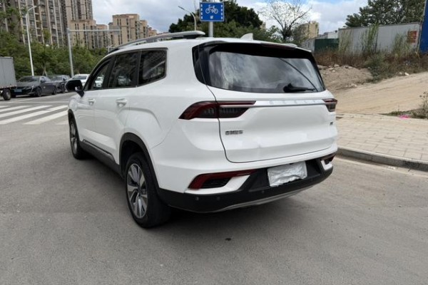 2021 Geely Okavango с пробегом 36 000 км