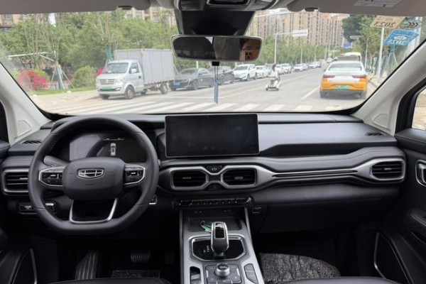 2021 Geely Okavango с пробегом 36 000 км