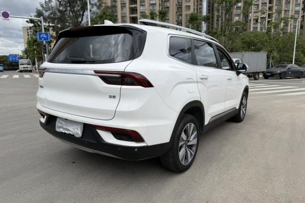 2021 Geely Okavango с пробегом 36 000 км