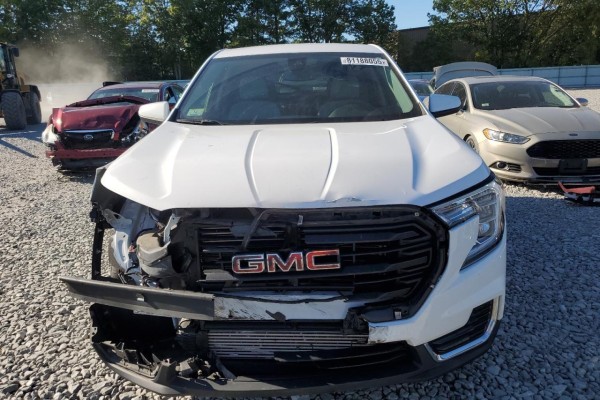 2022 GMC Terrain с пробегом 81 732 км