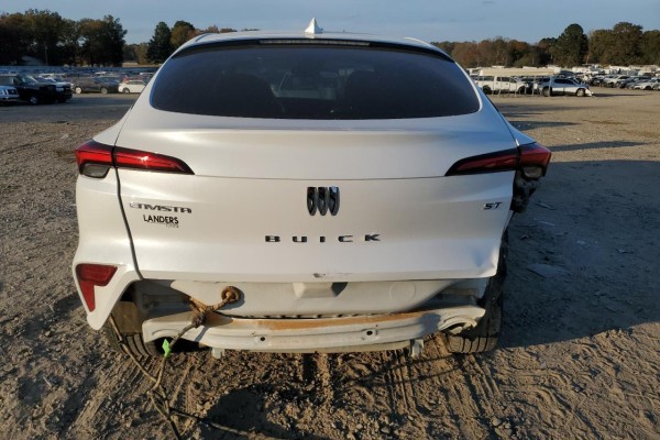 2023 Buick Envista с пробегом 47 490 км