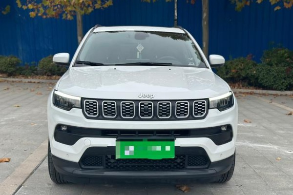 2022 Jeep Compass с пробегом 19 000 км