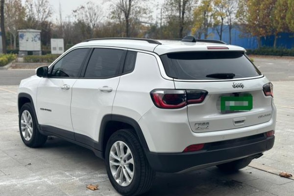 2022 Jeep Compass с пробегом 19 000 км