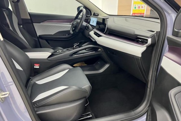 2022 Geely Binyue с пробегом 21 000 км