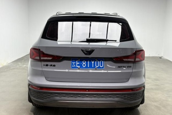 2022 Jetta VS5 с пробегом 31 000 км