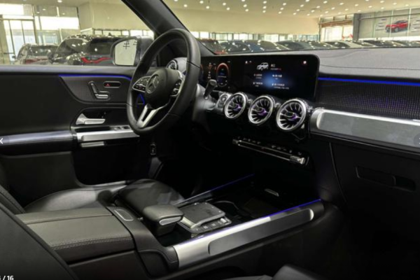 2024 Mercedes-Benz EQB с пробегом 55 000 км