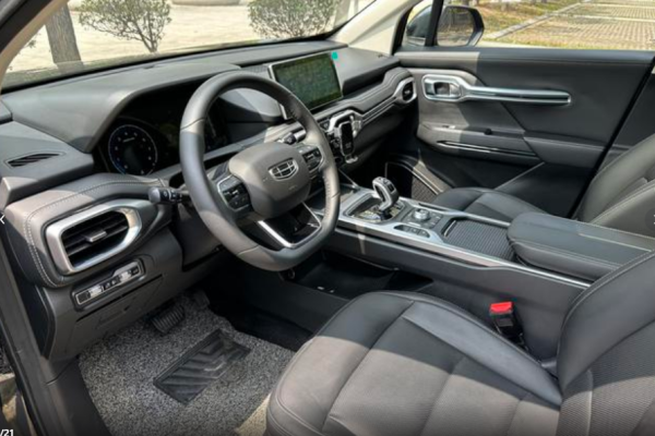 2021 Geely Okavango с пробегом 50 000 км