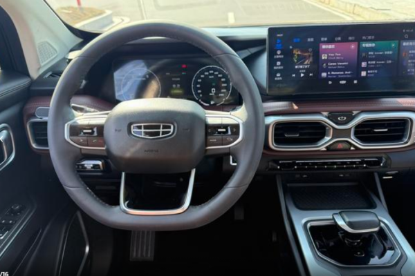 2021 Geely Okavango с пробегом 50 000 км