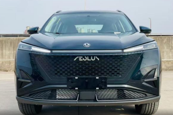 2025 Dongfeng Aeolus Haohan с пробегом 2 000 км