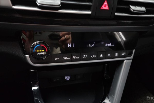 2022 Kia Seltos с пробегом 124 060 км