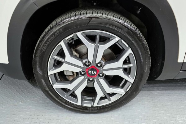 2021 Kia Seltos с пробегом 70 126 км