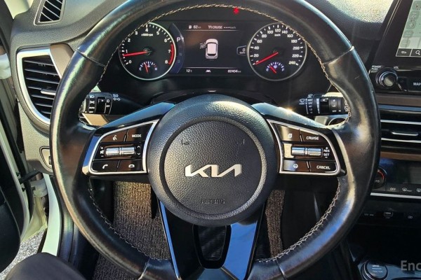 2022 Kia Seltos с пробегом 82 345 км