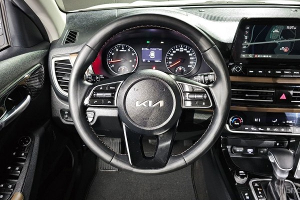 2021 Kia Seltos с пробегом 74 327 км
