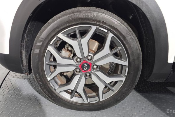 2021 Kia Seltos с пробегом 118 048 км