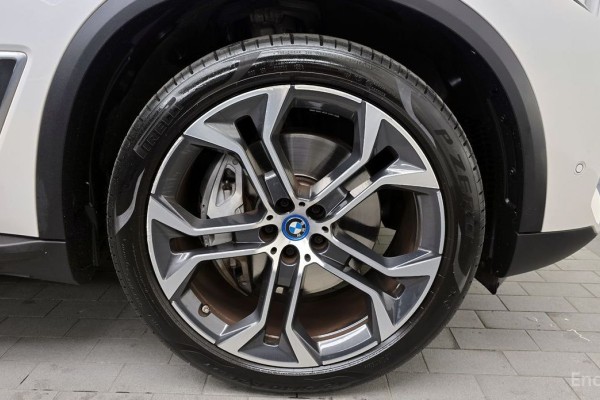 2022 BMW X5 с пробегом 43 898 км