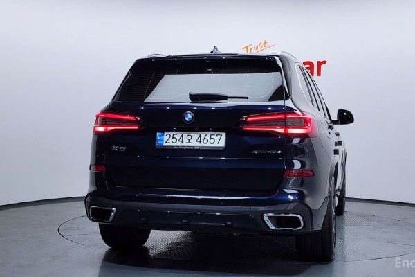 2021 BMW X5 с пробегом 48 058 км
