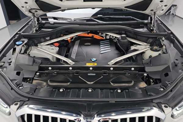 2021 BMW X5 с пробегом 51 706 км