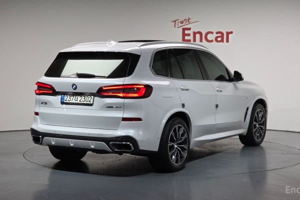 2020 BMW X5 с пробегом 52 393 км