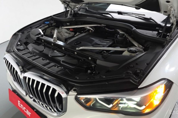 2020 BMW X5 с пробегом 52 393 км