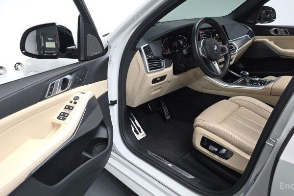 2020 BMW X5 с пробегом 52 393 км