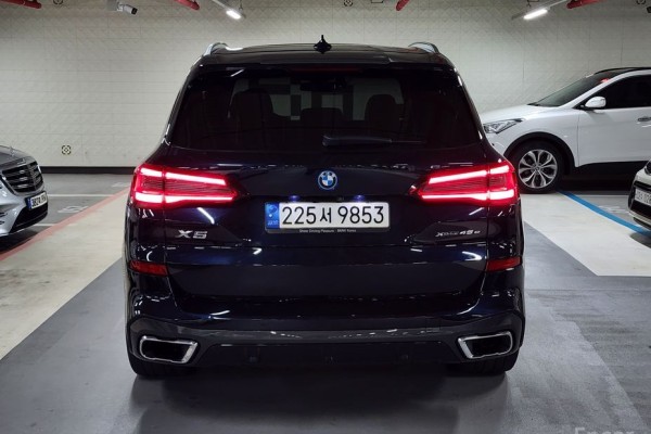 2022 BMW X5 с пробегом 83 608 км