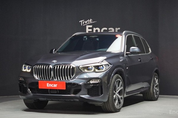 2021 BMW X5 с пробегом 65 200 км