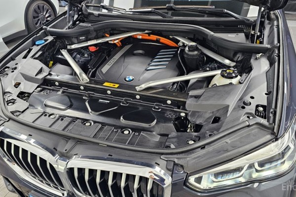 2021 BMW X5 с пробегом 65 200 км