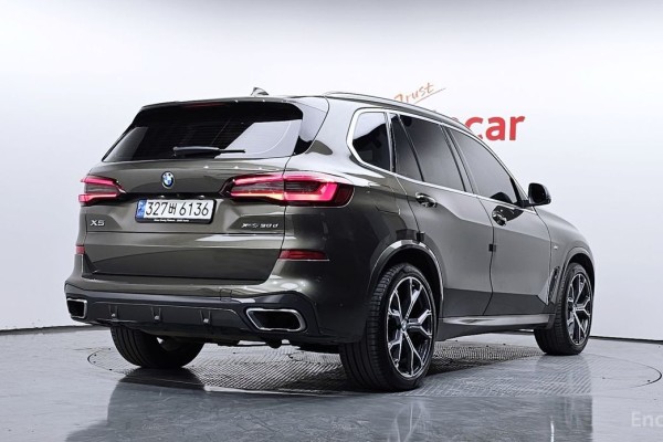 2022 BMW X5 с пробегом 83 623 км