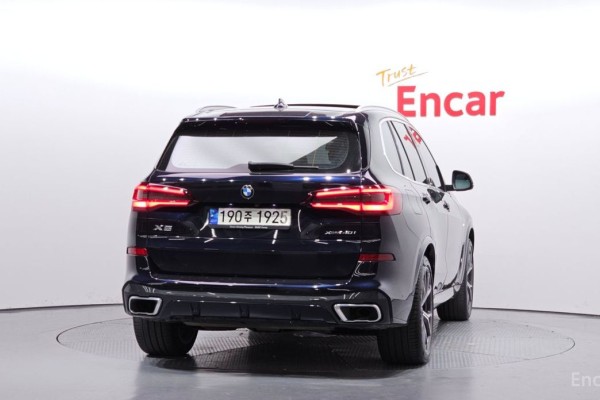 2022 BMW X5 с пробегом 43 949 км