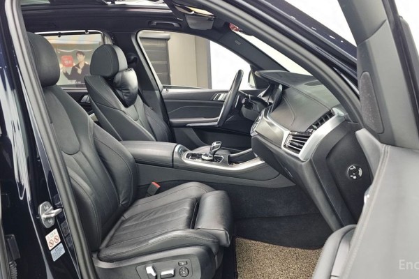 2022 BMW X5 с пробегом 43 949 км
