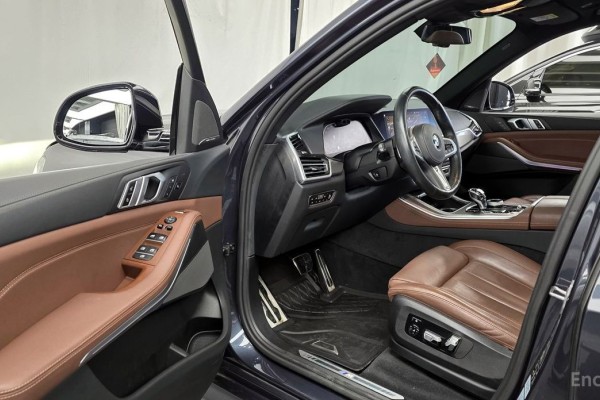 2020 BMW X5 с пробегом 136 935 км