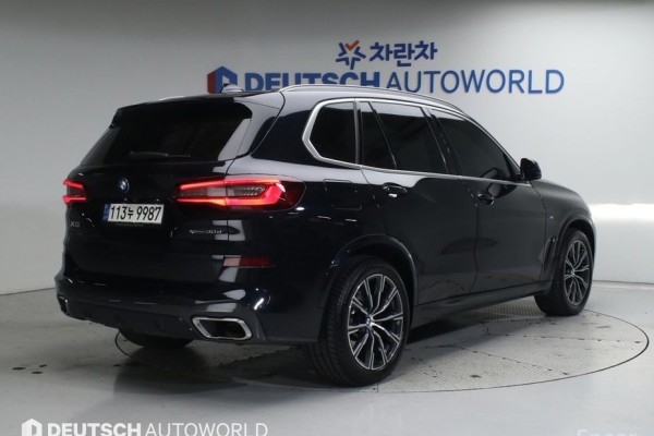 2021 BMW X5 с пробегом 52 049 км