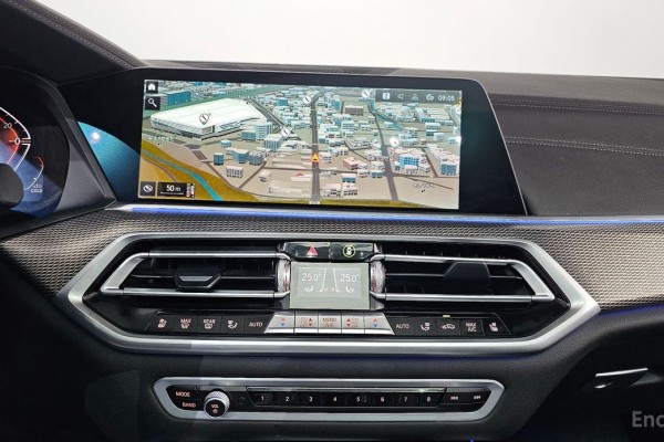 2021 BMW X5 с пробегом 106 776 км