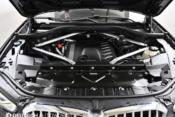 2021 BMW X5 с пробегом 52 049 км