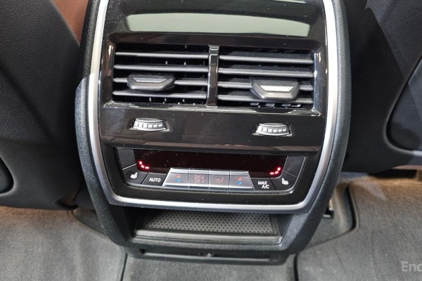 2022 BMW X5 с пробегом 51 086 км