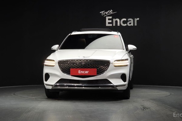 2021 Genesis GV70 с пробегом 40 709 км