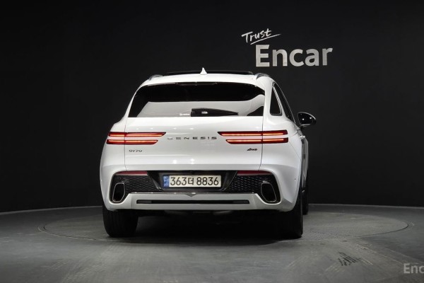 2021 Genesis GV70 с пробегом 40 709 км